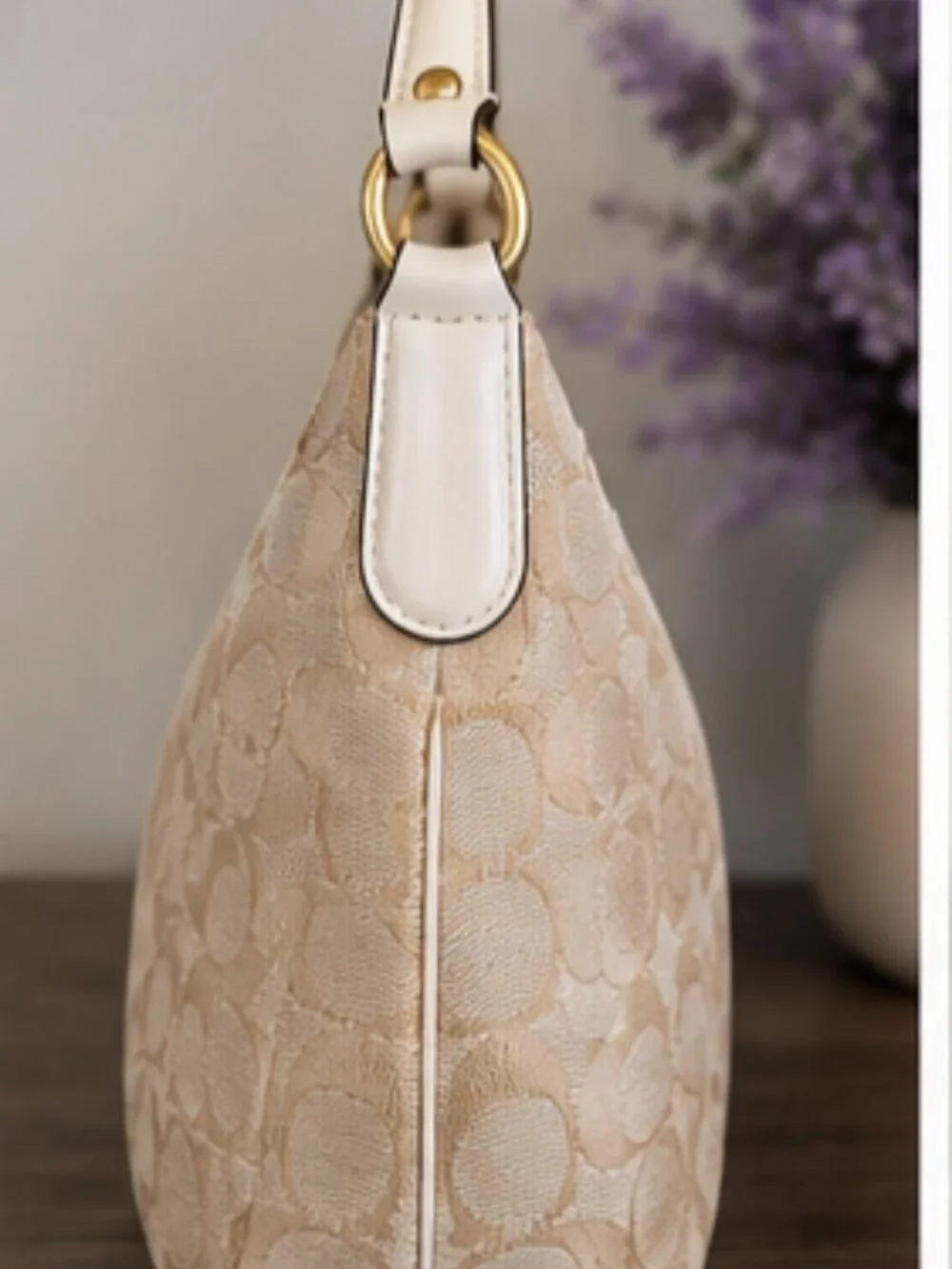 Coach F29959 Signature Jacquard Hobo Shoulder Bag Ivory Tan EUC